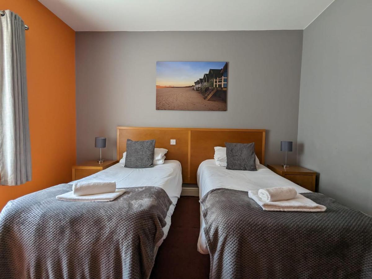 Hotel The Earl Of Derby CBG Esterno foto