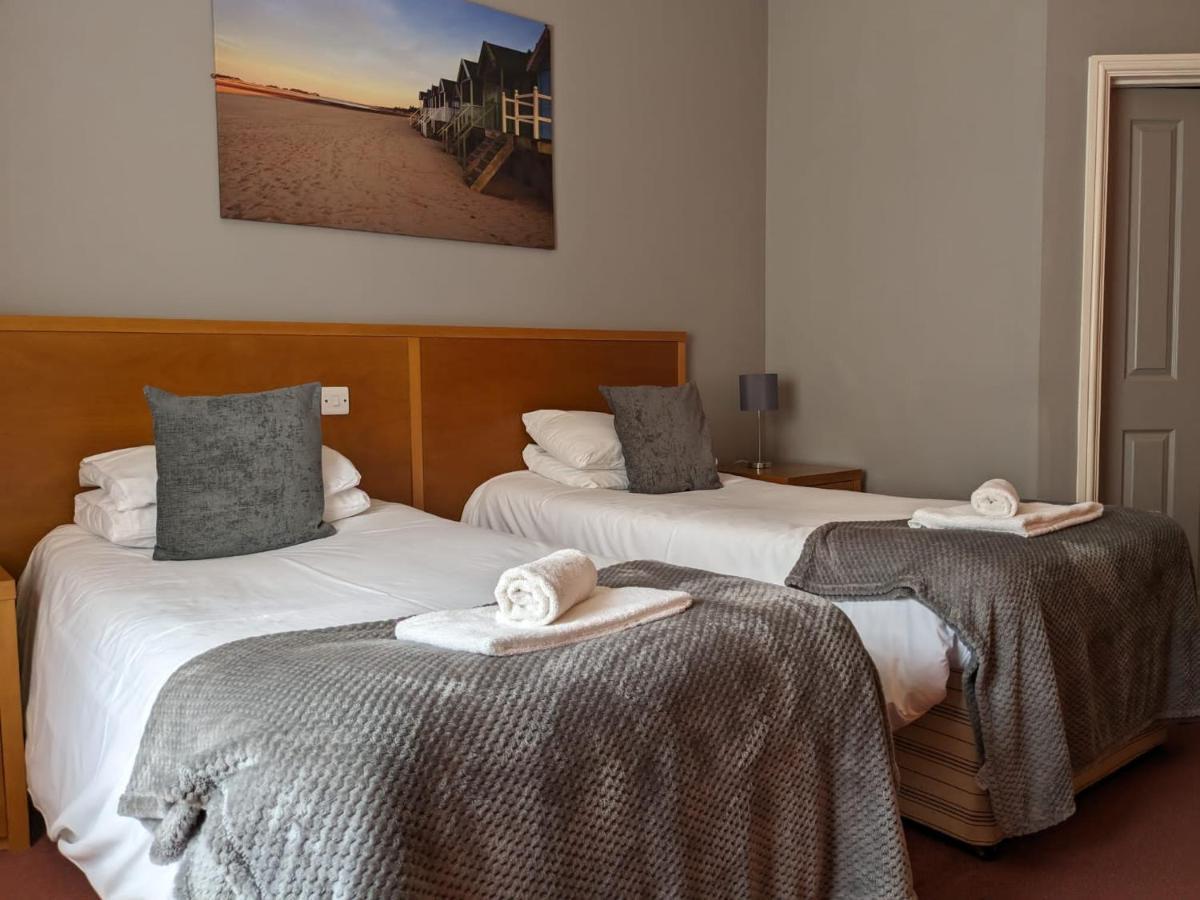 Hotel The Earl Of Derby CBG Esterno foto