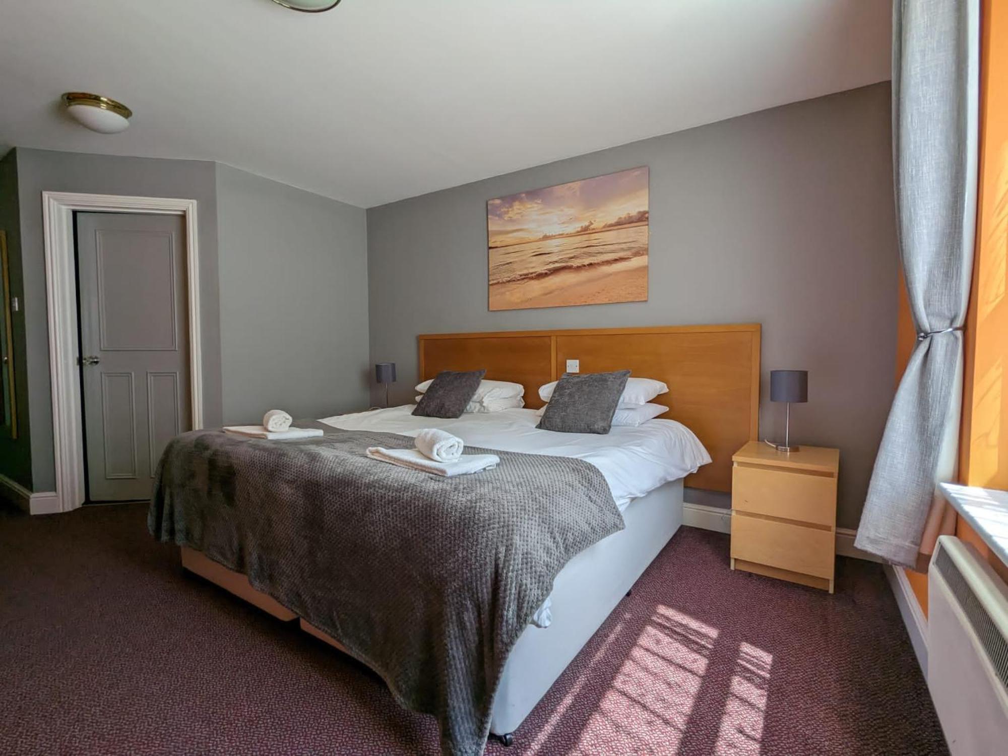 Hotel The Earl Of Derby CBG Esterno foto